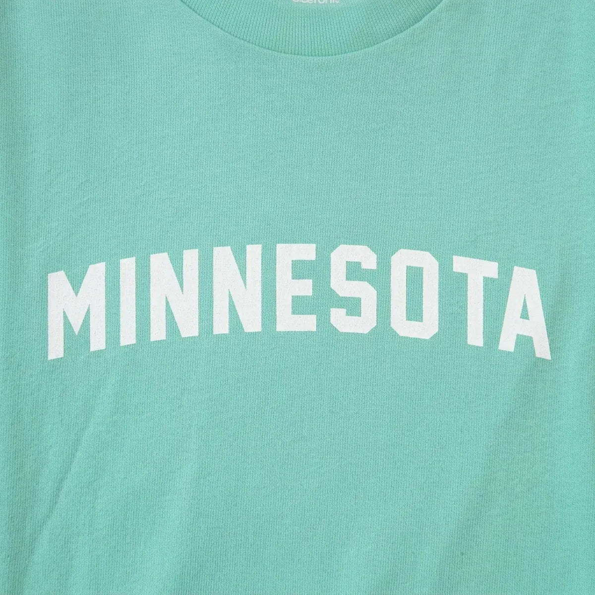Minnesota Arched design close-up
